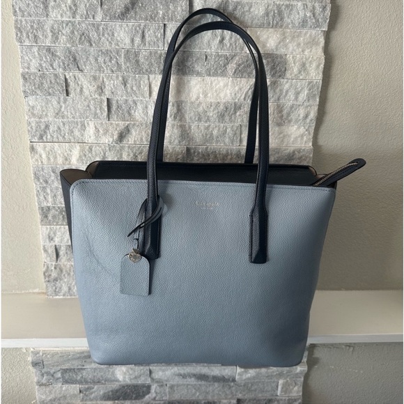 Kate Spade New York
MARGAUX LARGE TOTE - Picture 3 of 16